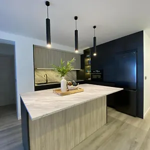 Precioso A Estrenar En Centro De Apartment Nerja