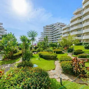 Premium In Benalbeach, Apartment Benalmadena