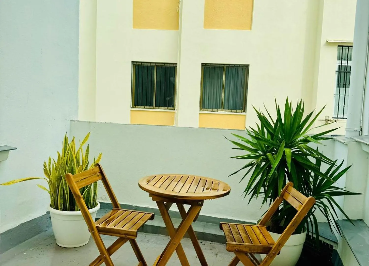 Apartamentos La Muralla Grupo Ac Gestion Cadiz Apartment