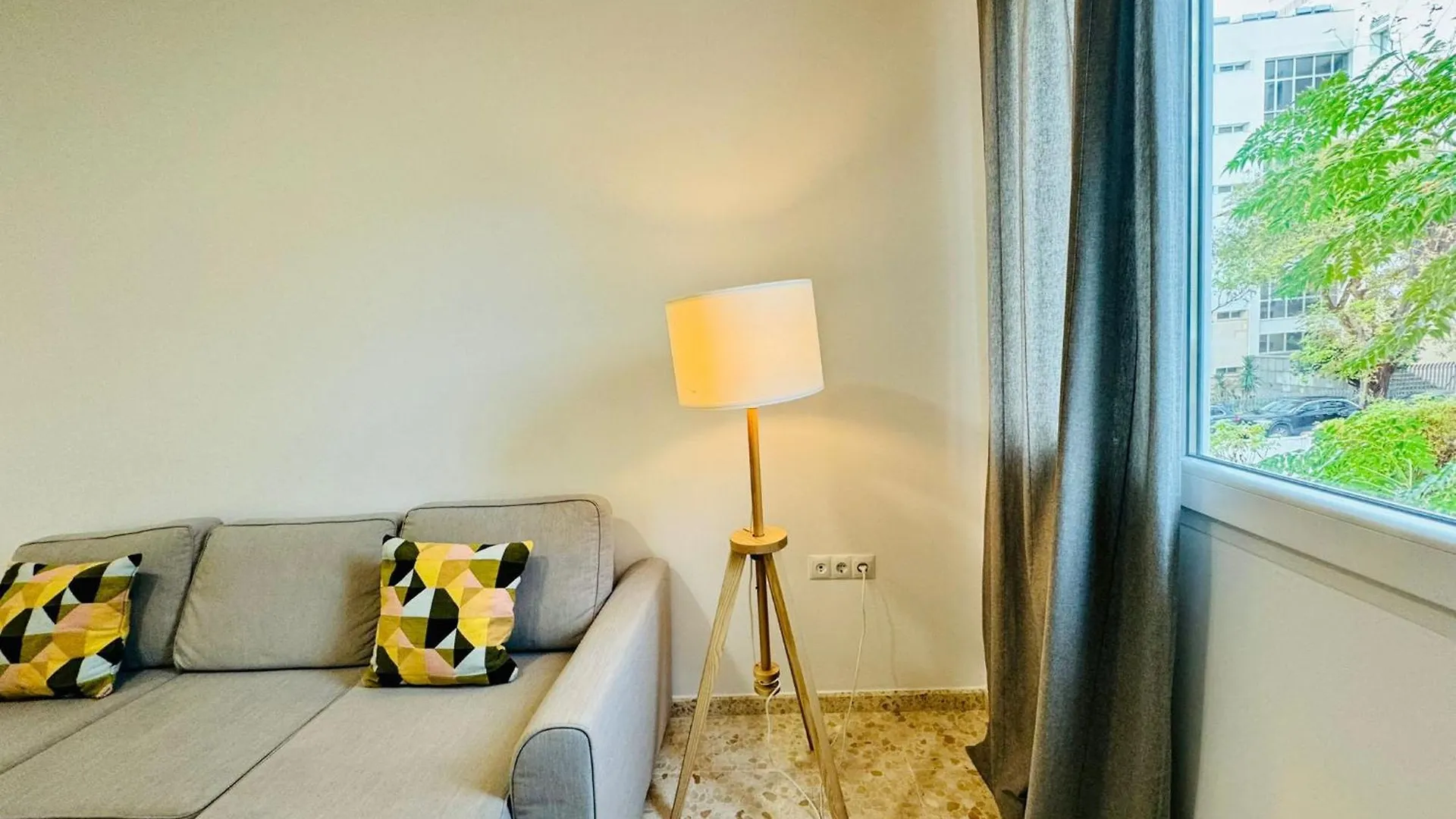 Apartamentos La Muralla Grupo Ac Gestion Cadiz Spain