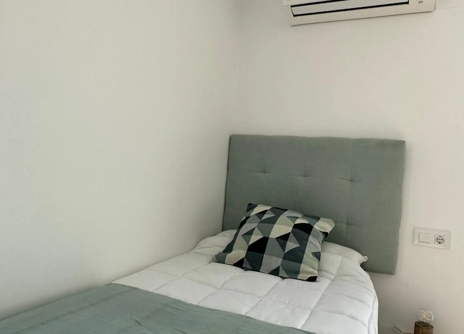 Apartamentos La Muralla Grupo Ac Gestion Cadiz Spain